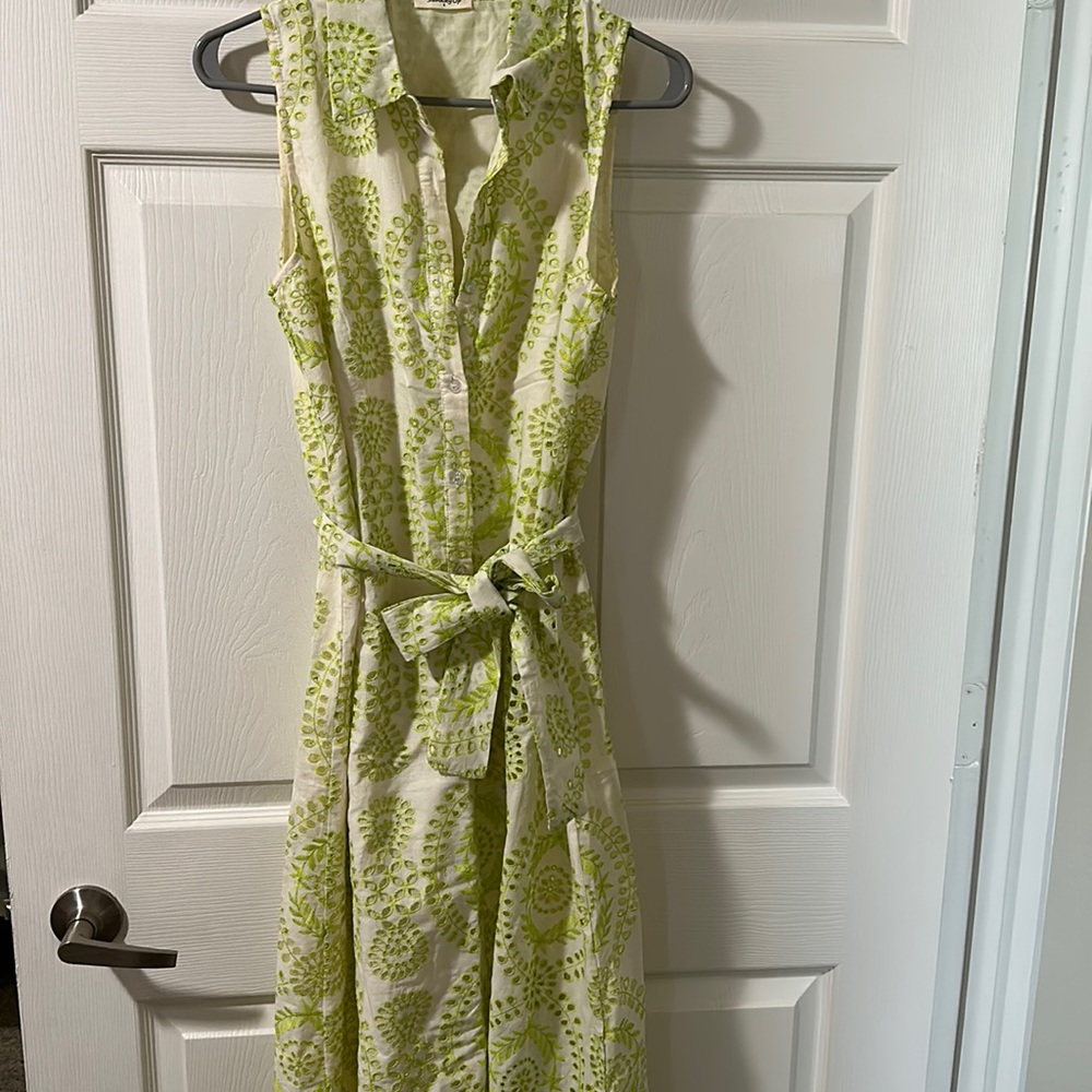 Embroidered chartreuse midi shirt dress